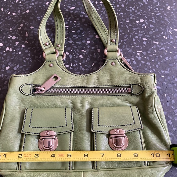 March Jacobs Green Leather Tote with Pockets - Picture 3 of 8